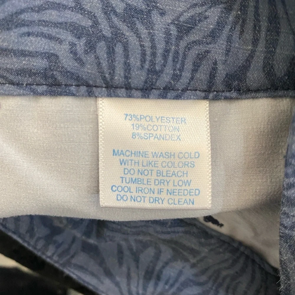 Southern Tide Blue Patterned Women's Bermuda Shorts - Picture 6 of 7